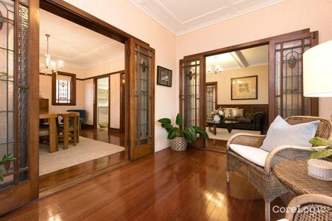 Property photo of 361 Cavendish Road Coorparoo QLD 4151