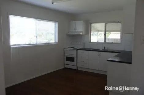 Property photo of 11 John Street Scarness QLD 4655