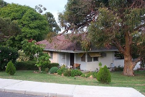 12 Steele St, Eden Hill, WA 6054