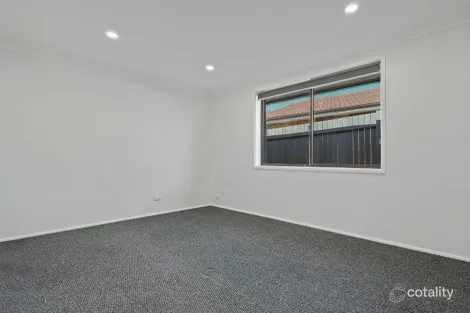 Property photo of 41 Kennedy Close Moss Vale NSW 2577
