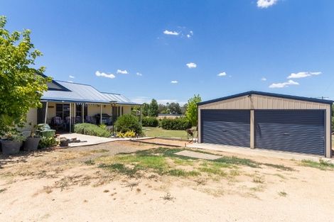 Property photo of 58 Dawson Drive Cowra NSW 2794