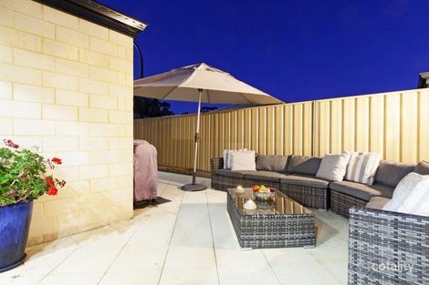 Property photo of 30 Dewsbury Drive Bertram WA 6167