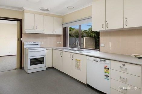 Property photo of 92 Cameron Parade Bundoora VIC 3083