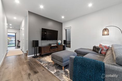 Property photo of 45 Trafford Road Carrum Downs VIC 3201