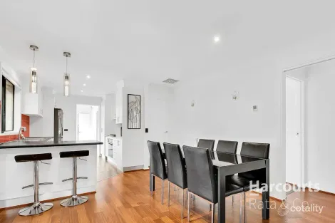 3 Exmouth Rd, Craigieburn, VIC 3064