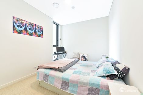 Property photo of 2513/11 Wentworth Place Wentworth Point NSW 2127