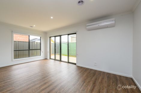 Property photo of 8 Bilston Place Sebastopol VIC 3356