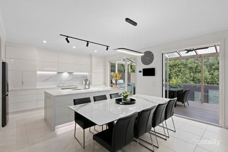 Property photo of 2 Airedale Avenue Hawthorn East VIC 3123