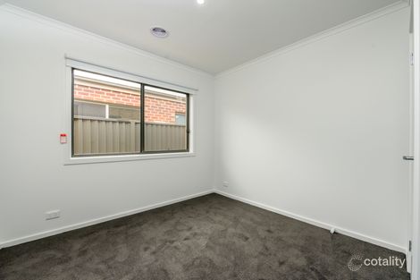Property photo of 8 Bilston Place Sebastopol VIC 3356