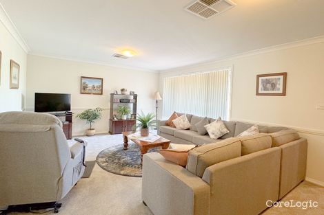 Property photo of 14 Christina Close Parkes NSW 2870