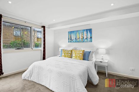 Property photo of 6/8 St James Avenue Springvale VIC 3171