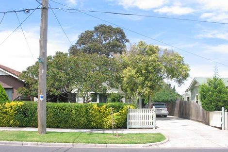 25 Elphinstone St, West Footscray, VIC 3012