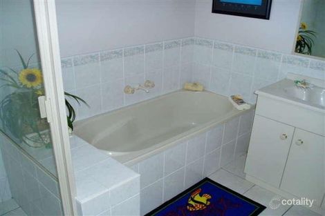 Property photo of 48 Chancellor Drive Urraween QLD 4655