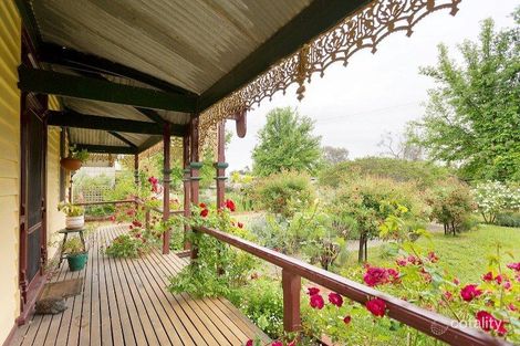 Property photo of 12 Adair Street Newstead VIC 3462