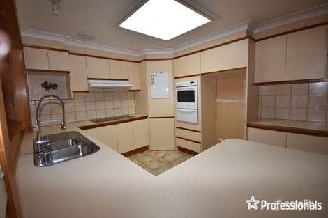 Property photo of 48 Bimbadeen Drive Mooroolbark VIC 3138
