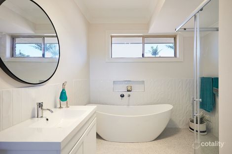 Property photo of 15 Peppermint Place Banora Point NSW 2486