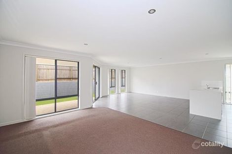 Property photo of 21 Oliver Place Ormeau QLD 4208