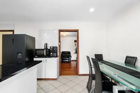 Property photo of 287 Morley Drive East Lockridge WA 6054