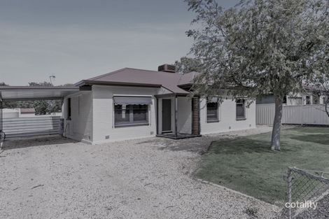 Property photo of 33 Wodonga Avenue Loxton SA 5333