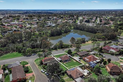 Property photo of 66 Cleopatra Drive Rosemeadow NSW 2560
