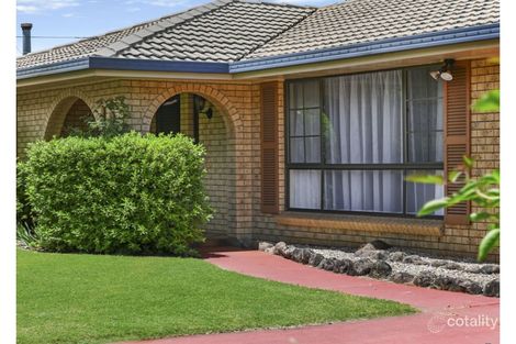 Property photo of 12 Lotus Crescent Centenary Heights QLD 4350