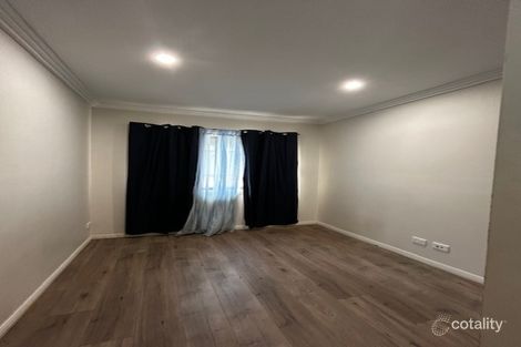Property photo of 3 Appin Road Bradbury NSW 2560