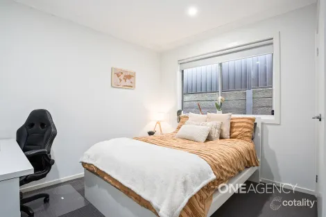 Property photo of 11 Brotheridge Avenue Calderwood NSW 2527