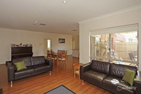 Property photo of 33 Elder Circuit Mawson Lakes SA 5095