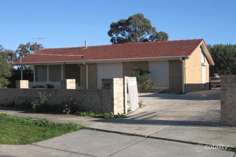 22 Inverleigh Ct, Meadow Heights, VIC 3048