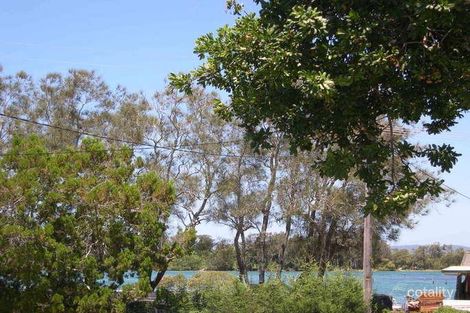 Property photo of 81 Point Road Tuncurry NSW 2428