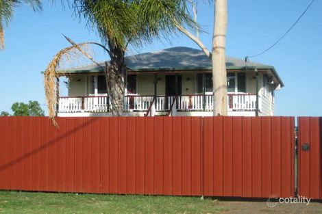 19 Donovan Cres, Gracemere, QLD 4702