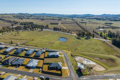 Property photo of 30 Knox Crescent Caerleon NSW 2850