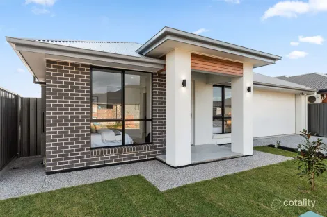 64 NOAH CRES, ANGLE VALE, SA 5117