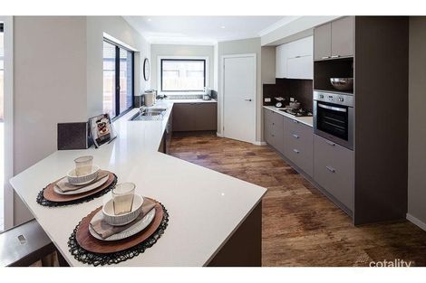 Property photo of 9 Pasadena Boulevard Clyde VIC 3978