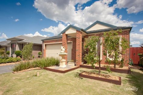Property photo of 4 Pyrus Court Pakenham VIC 3810
