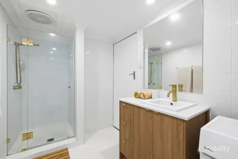 Property photo of 2/991 Gold Coast Highway Palm Beach QLD 4221