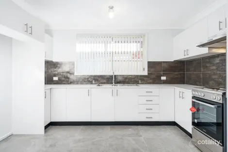 Property photo of 2/53 De Havilland Crescent Raby NSW 2566