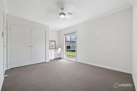 Property photo of 116 Macarthur Circuit Camden Park NSW 2570