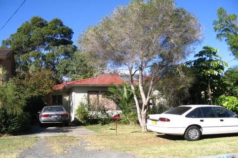 53 Parkes St, Oak Flats, NSW 2529
