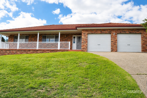 24 Kurumben Pl, West Bathurst, NSW 2795