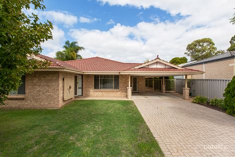74 Bolderwood Dr, South Lake, WA 6164