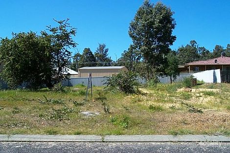 Property photo of 38 Buckingham Way Collie WA 6225