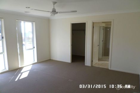 Property photo of 4 Lovejoy Avenue Blayney NSW 2799