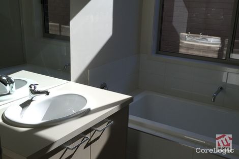 Property photo of 8 Dalwood Way Wollert VIC 3750
