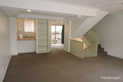 Property photo of 3/60 Mitre Street St Lucia QLD 4067