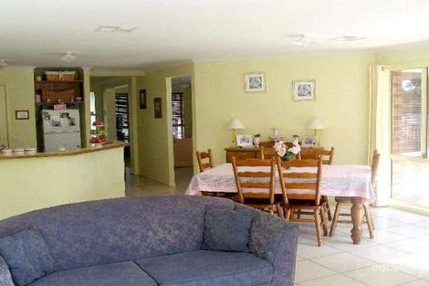 Property photo of 2 Active Place Beaumont Hills NSW 2155