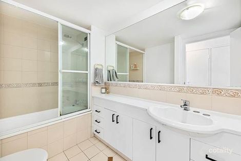 Property photo of 5/6 Venice Street Mermaid Beach QLD 4218