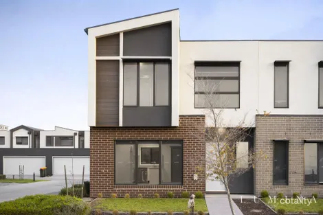 27 Joey Cres, Deanside, VIC 3336