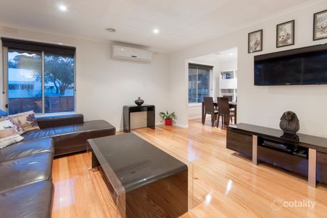 Property photo of 34 Airlie Grove Seaford VIC 3198