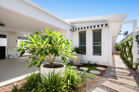 Property photo of 93 Chainey Avenue Miami QLD 4220